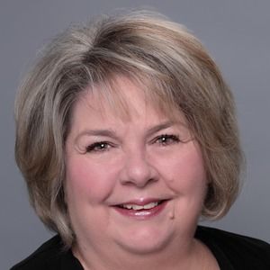 Meet your Posher, Joanna